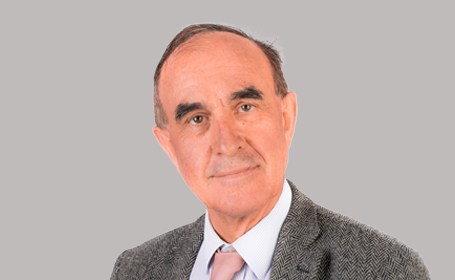 Portrait of Mr Peter McDonald , Consultant General Surgeon