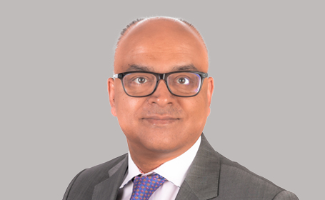 Portrait of Mr Shashank Gurjar , Consultant Laparoscopic General and Colorectal Surgeon