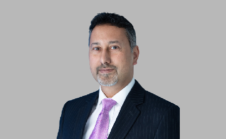 Portrait of Prof Shahid Khan , Consultant in Gastroenterology and Hepatology