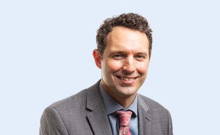 Portrait of Mr Daniel Marsland , Consultant Orthopaedic Surgeon