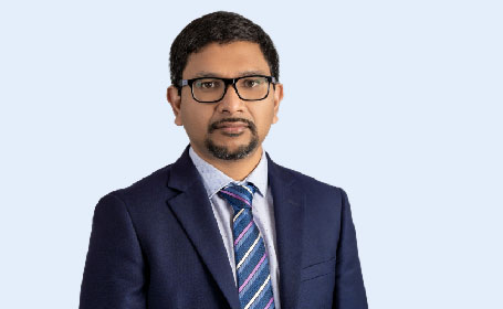 Portrait of Dr Debabrata Deb Majumdar , Consultant Gastroenterologist