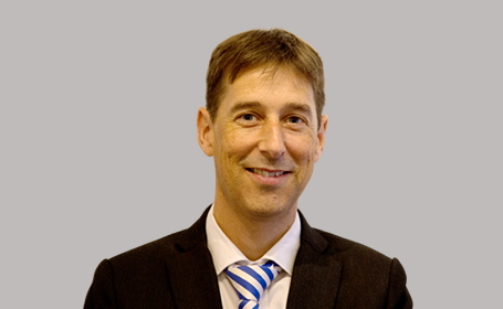 Portrait of Dr Jasper Trevelyan , Consultant Cardiologist
