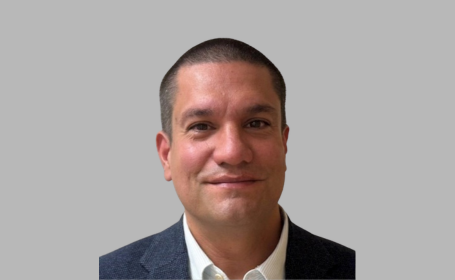 Portrait of Mr Miguel Fernandez , ​Consultant Orthopaedic Foot & Ankle Surgeon​