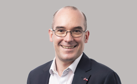 Portrait of Mr Richard Lovegrove , Consultant Colorectal & IBD Surgeon