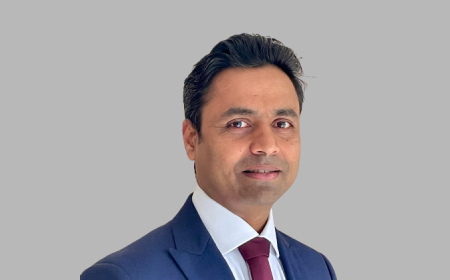 Portrait of Mr Vijay Korwar , Consultant UGI Surgeon