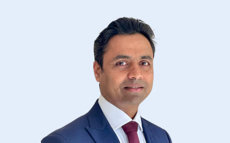 Portrait of Mr Vijay Korwar , Consultant UGI Surgeon