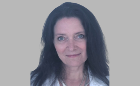 Portrait of Prof Alison Layton , Consultant Dermatologist