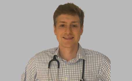Portrait of Dr Michael Wakefield , Respiratory and General Medical Consultant
