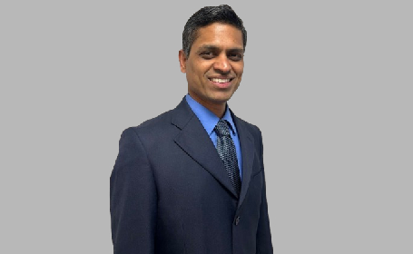Portrait of Dr Karthikeyan Shanmugam , General Practitioner
