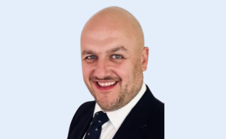 Portrait of Mr Ben Haughton , Consultant Orthopaedic Surgeon