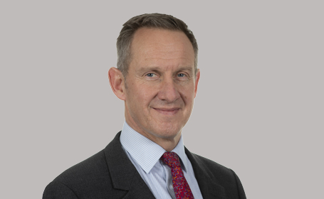 Portrait of Professor Nick J London , Consultant Knee Surgeon