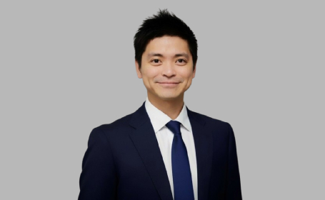 Portrait of Dr Shaun Foo , Consultant Neurologist & Clinical Neurophysiologist