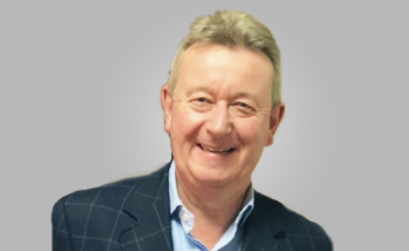 Portrait of Dr Edward Barnes , Consultant Cardiologist
