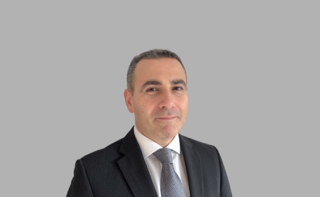 Portrait of Mr Hasan Al Chalabi , Consultant Laparoscopic General & Colorectal Surgeon