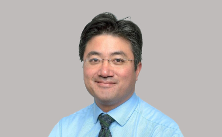 Portrait of Mr David Cheung , Consultant Ophthalmic and Reconstructive/Cosmetic Oculoplastic Surgeon