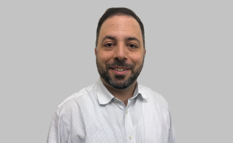 Portrait of Mr Hussameddin Muntasser , Consultant Ophthalmologist