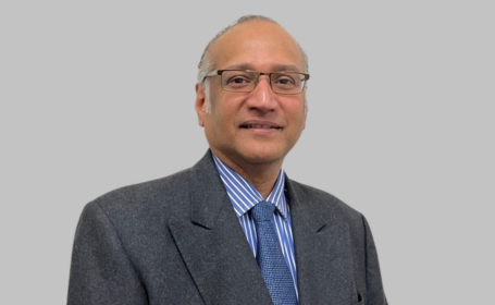 Portrait of Mr Nolan R Cota , Consultant Ophthalmologist