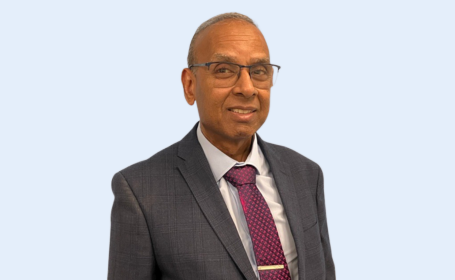 Portrait of Mr Vijay Pothula , Consultant ENT Surgeon