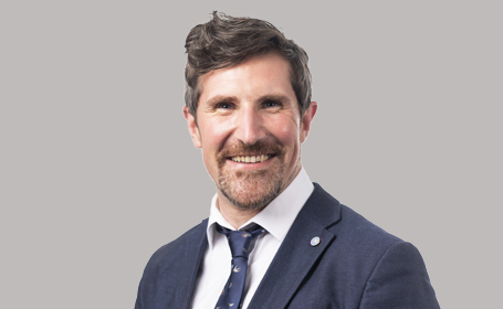 Portrait of Dr Graham Baker , Consultant Gastroenterologist