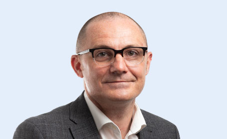 Portrait of Mr Gavin McCoubrey , Consultant Plastic surgeon