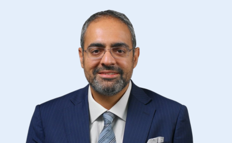 Portrait of Adam Ajis , Consultant Orthopaedic Foot & Ankle Surgeon