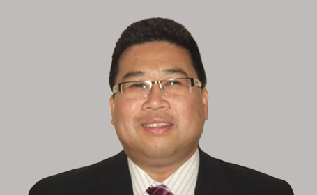 Portrait of Dr Andy Li , Consultant Gastroenterologist