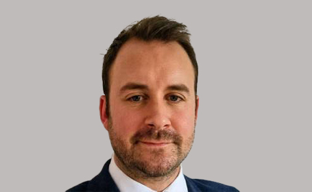 Portrait of Aaron McAvoy , Consultant Gynaecologist