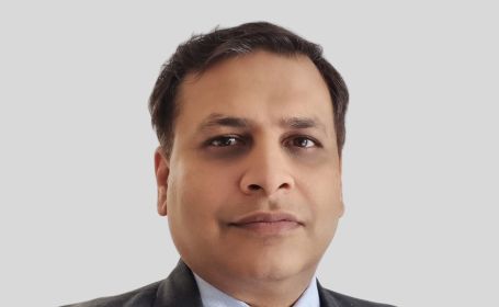 Portrait of Adhish Avasthi , Consultant Trauma & Orthopaedic Surgeon