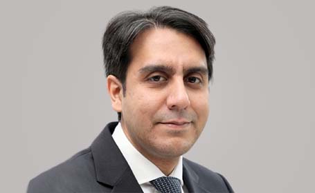 Portrait of Aneel Ansari , Consultant Orthopaedic & Trauma Surgeon
