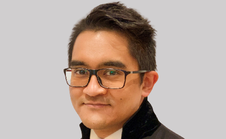 Portrait of Mr Haziq Chowdhury , Consultant Ophthalmologist