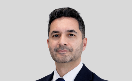 Portrait of Dr Reza Zadeh , Consultant Cardiology