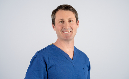Portrait of Mr Henry Bourke , Consultant Orthopaedic Surgeon