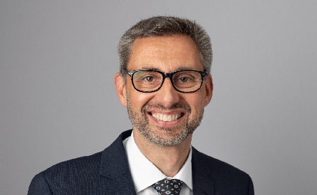 Portrait of Mr Hans Marynissen , Consultant Orthopaedic Surgeon