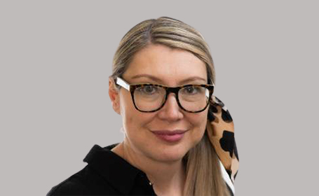 Portrait of Dr Rebecca Saich , Consultant Gastroenterologist