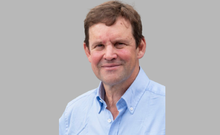 Portrait of Jonathan Leon Hobby , Consultant Orthopaedic & Trauma Surgeon