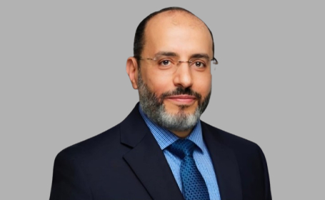 Portrait of Professor Hany Zayed , Consultant Vascular and Endovascular Surgeon