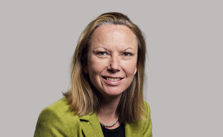 Portrait of Dr Caroline Morgan , Consultant Dermatologist