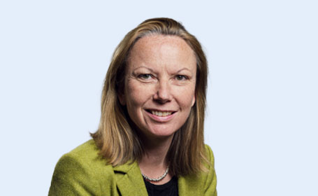 Portrait of Dr Caroline Morgan , Consultant Dermatologist