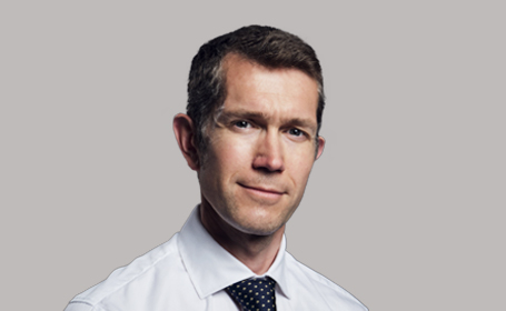 Portrait of Mr Charles Antony Willis-Owen , Consultant Orthopaedic Surgeon