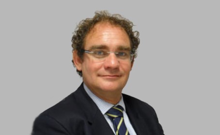 Portrait of Mr Andrew Iain Hilton , Consultant Orthopaedic & Spinal Surgeon