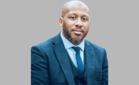 Portrait of Mr Mukhtar Ahmad , Consultant General Surgeon