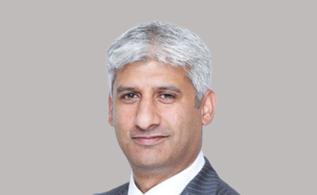 Portrait of Professor Tas Qureshi , Consultant General Surgeon