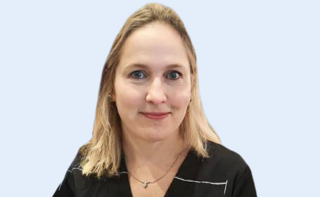 Portrait of Dr Melanie Romain , Consultant in Geriatrics and General Medicine