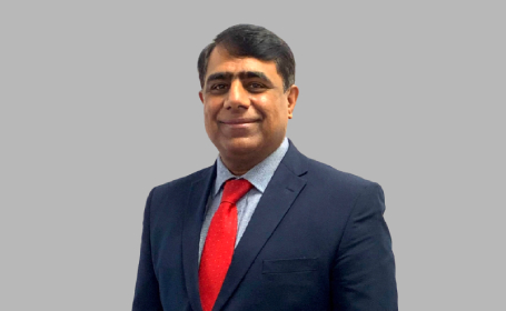 Portrait of Mr Suleman Farooq , Consultant General Surgeon