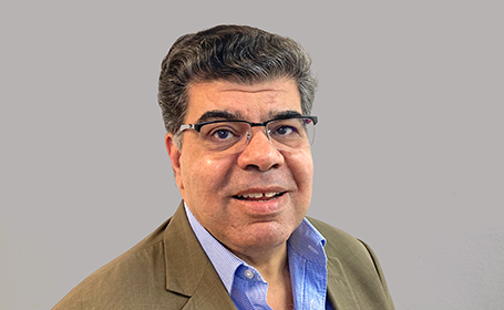 Portrait of Mr Anan Boulos , Consultant Gynaecologist & Obstetrician