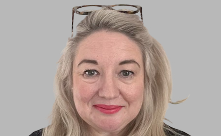 Portrait of Dr Morag Preston , Consultant Gynaecologist and Obstetrician