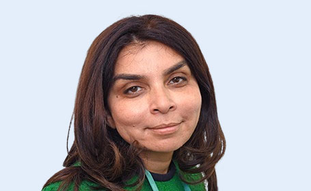 Portrait of Dr Gaity Ahmad , Consultant Gynaecologist & Obstetrician