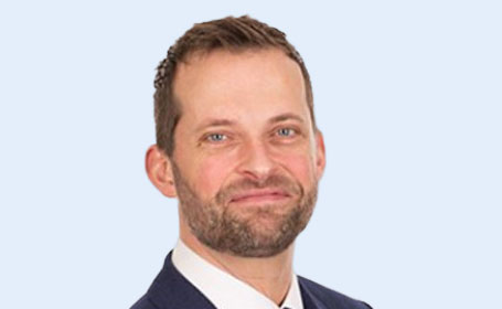 Portrait of Mr Jonathan Duncan , Consultant Plastic Surgeon