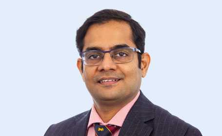 Portrait of Mr Narayana Prasad , Consultant Shoulder and Elbow Surgeon