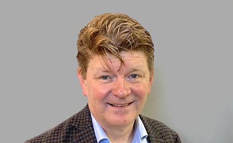 Portrait of Dr Roger Prudham , Consultant Gastroenterologist